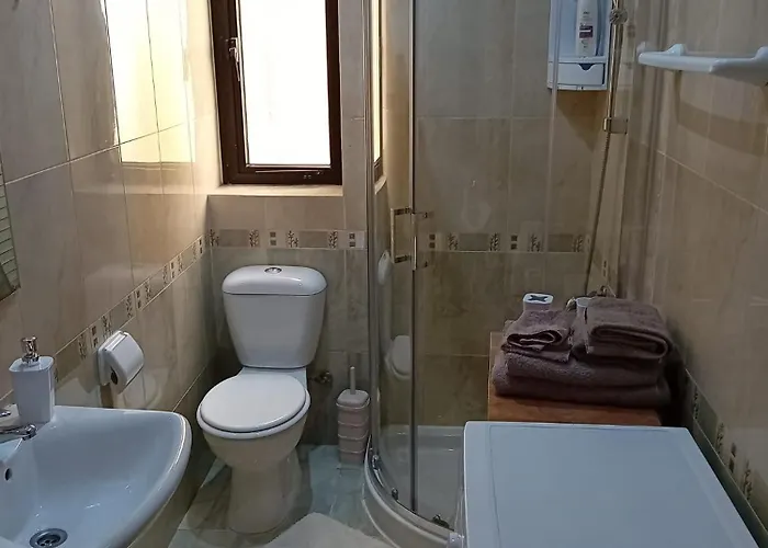 Apartamento Serene Haven With Three Spacious Bedrooms *