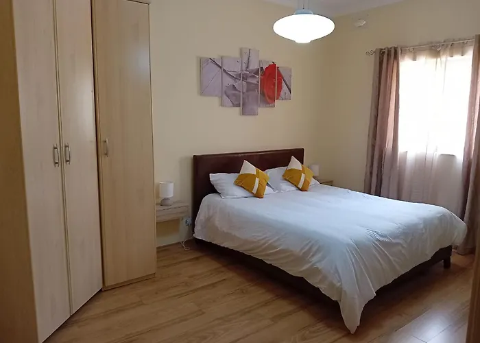 Serene Haven With Three Spacious Bedrooms * مرسلوك